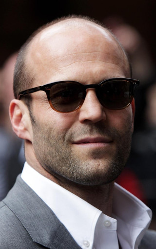 明星壁纸 欧美明星壁纸 杰森·斯坦森(jason statham)手机壁纸