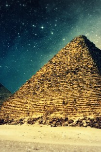 埃及金字塔风光桌面图片壁纸